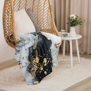 What is a Sherpa Blanket ? Ultimate Guide to Warmth and Comfort for Winter